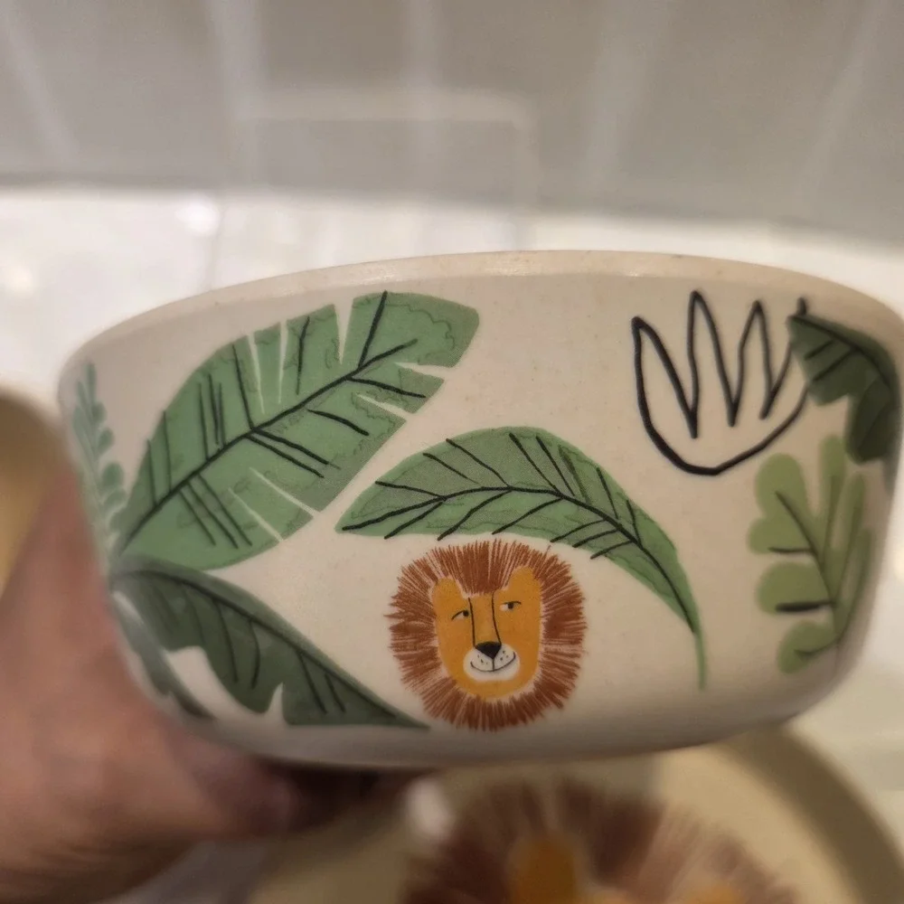 Pillowfort Jungle Lion Dinnerware Kid's Plate 7